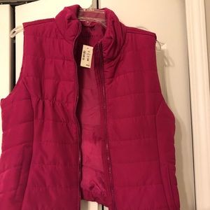 Aeropostale quilted vest NWT